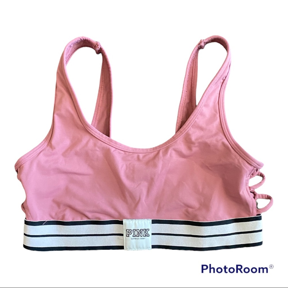 PINK by Victoria’s Secret Ultimate Unlined Sports Bra